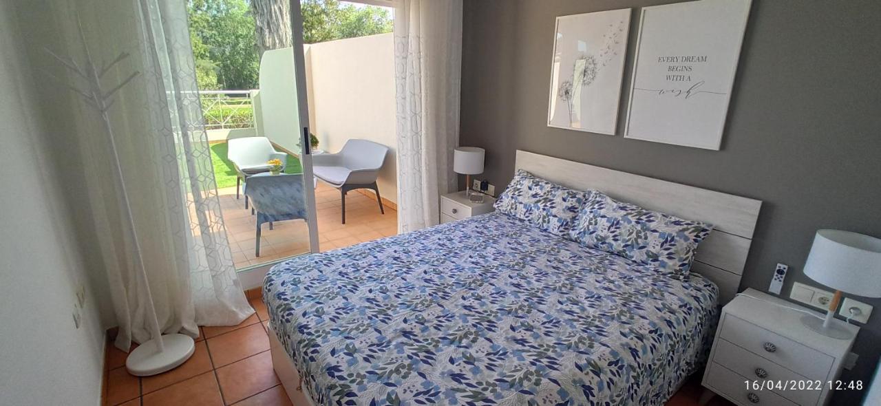 Апартаменти Oasis Hoyo 12 - Oliva Nova Playa Met&Golf Екстер'єр фото